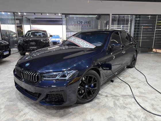 BMW 530e 2.0 16V TWINPOWER HÍBRIDO M SPORT AUTOMÁTICO BMW 530e 2.0 16V TWINPOWER HÍBRIDO M SPORT AUTOMÁTICO